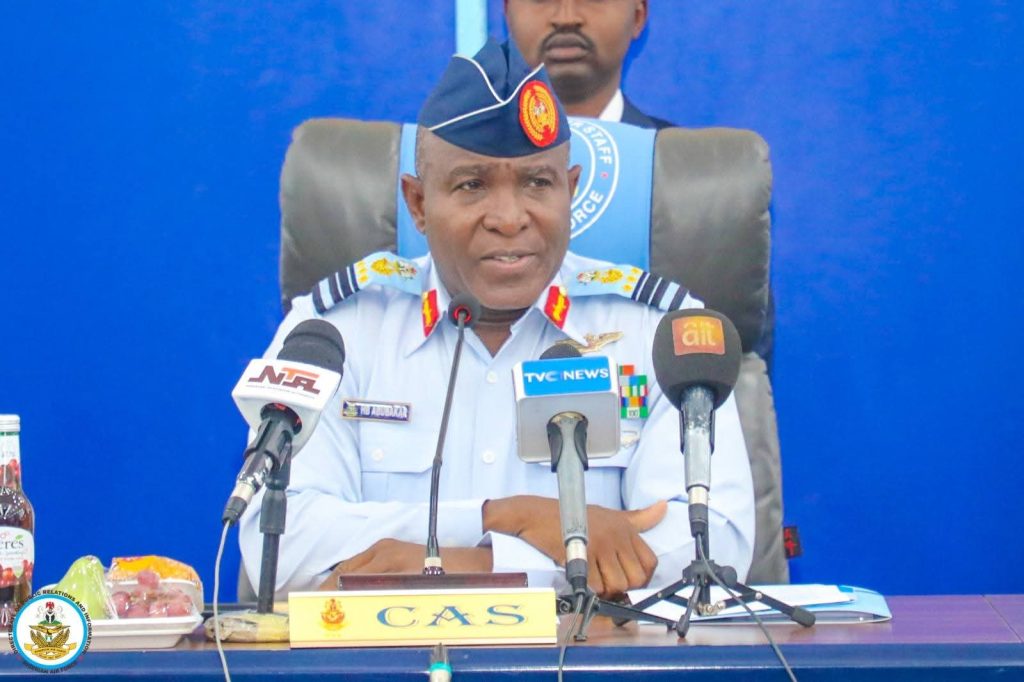 Air Marshal Hassan Bala Abubakar speaking at Defence Headquarters Transformation Seminar
