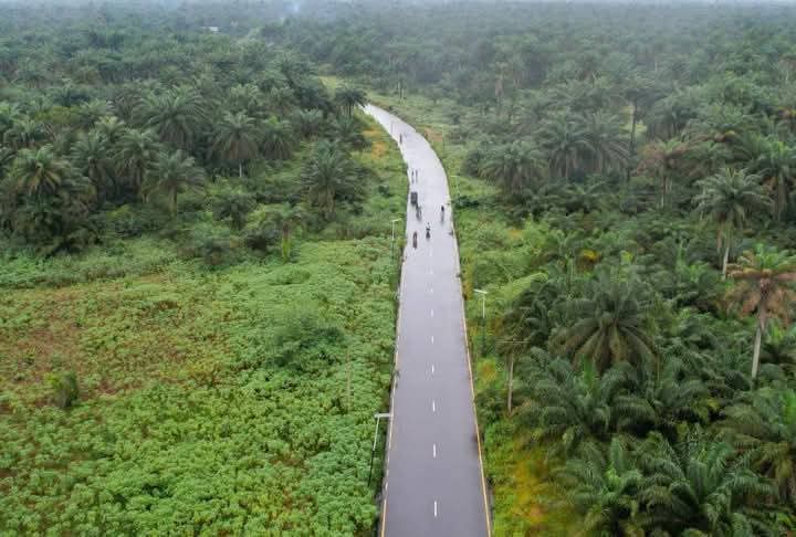 Newly completed 15.13km Ika–Azumini road with double drainage