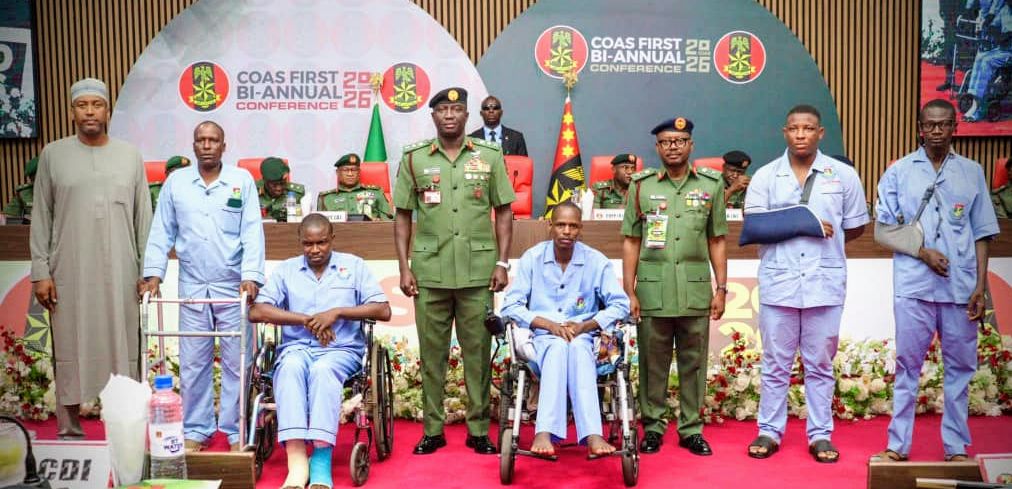 COAS Bi-Annual Conference: Army Honours Fallen Heroes, Wounded Troops
