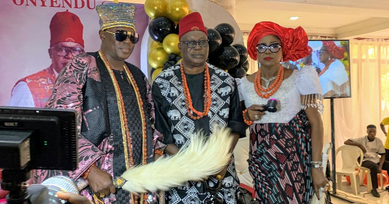 Pomp as Bobaselu of Ejigbo, Onyendu Alex Nwoye, Celebrates 70th Birthday in Grand Style
