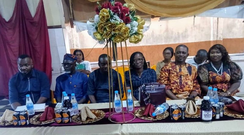 Noble Child Builders Foundation School holds 6th graduation ceremony, reward outstanding students