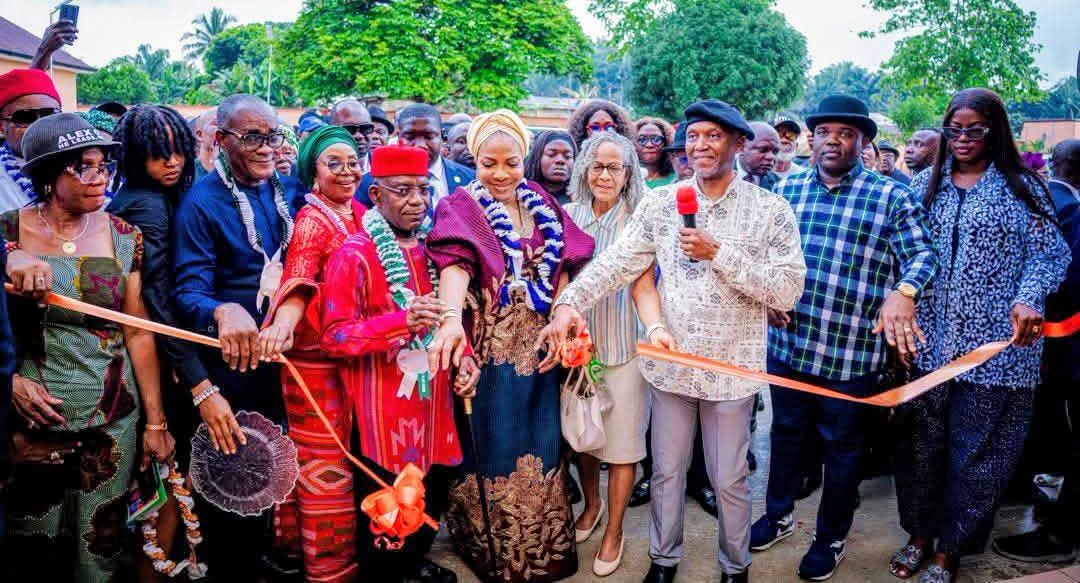 Gov Otti commissions second smart school in Abia, urges pupils to embrace hard Work