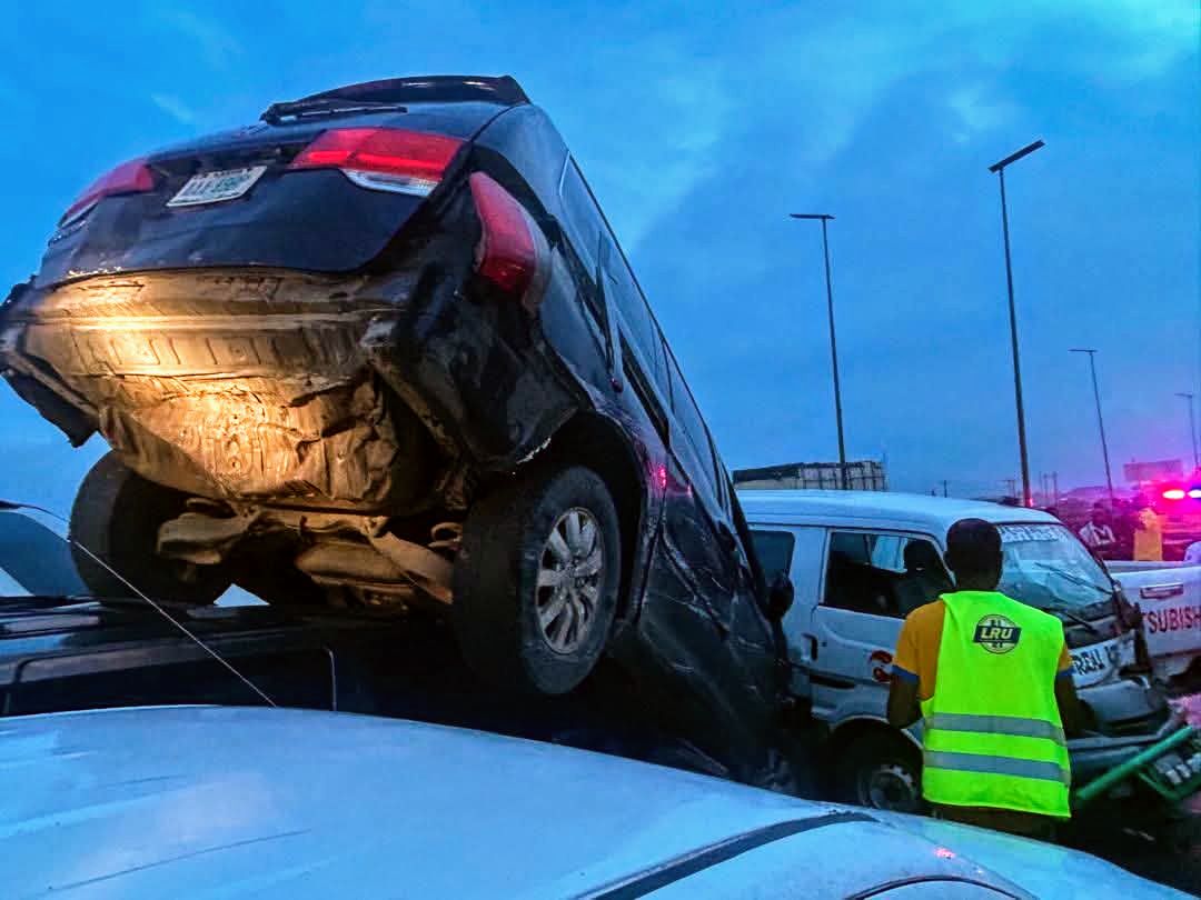 Commuters Escape Death as Container Truck Crashes Into Six Vehicles on Kara Bridge